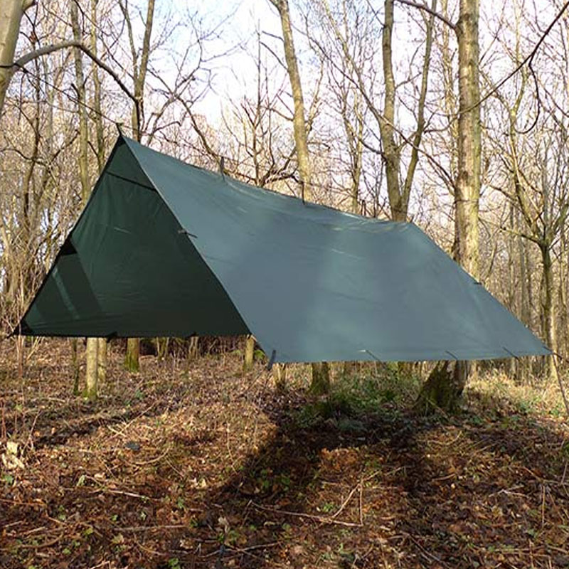 Bushcraft and outdoor equipment